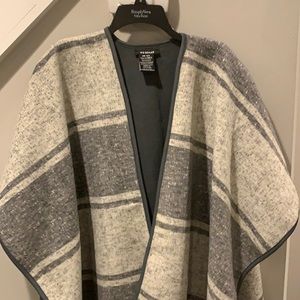 Ike Behar reversible fashion wrap poncho